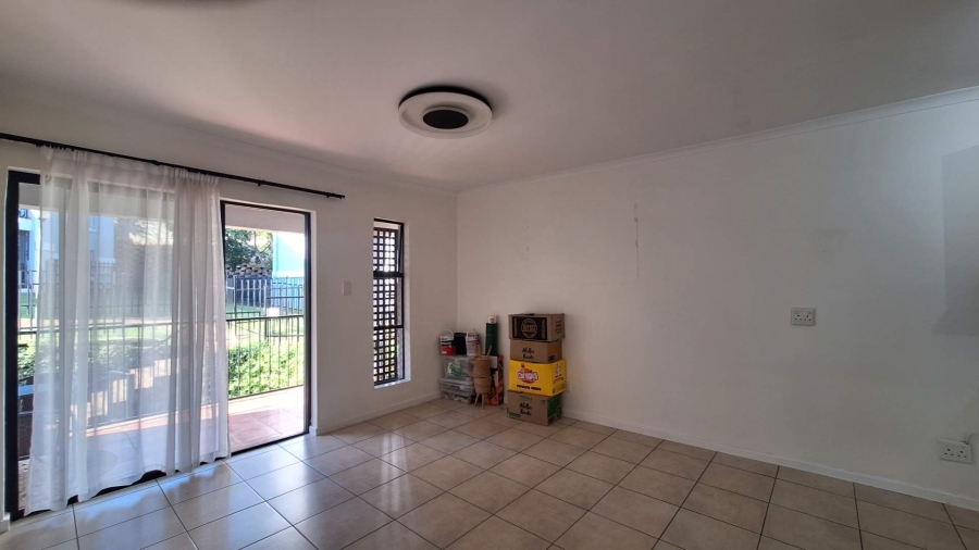 To Let 2 Bedroom Property for Rent in Northcliff Gauteng