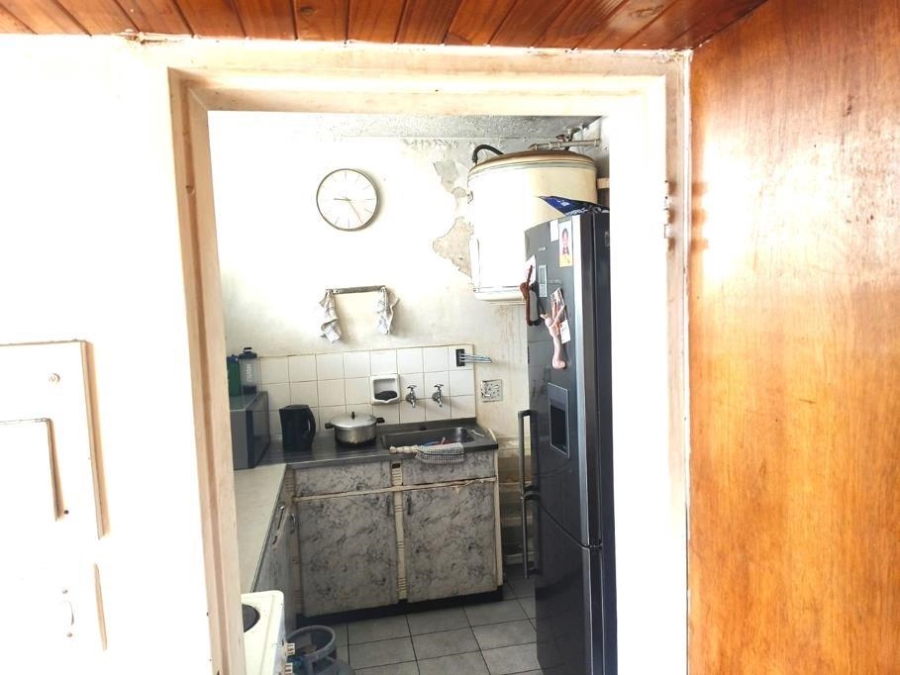 6 Bedroom Property for Sale in Silverton Gauteng