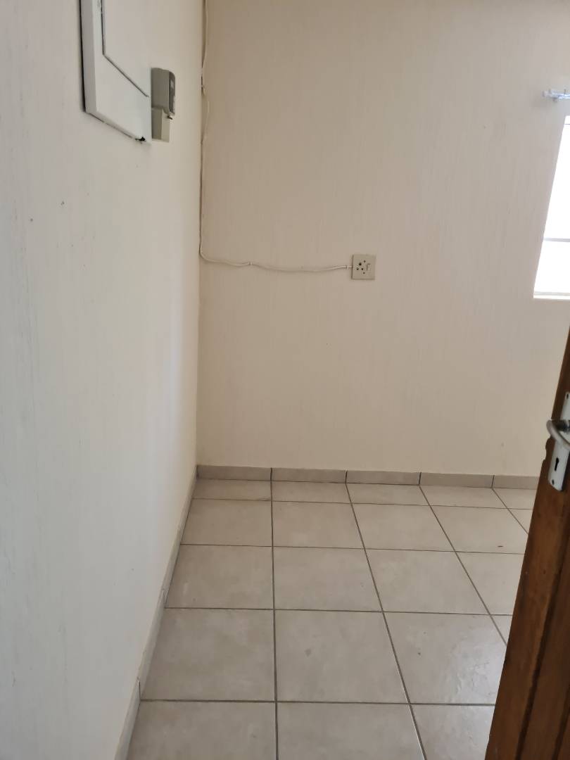 1 Bedroom Property for Sale in Silverton Gauteng