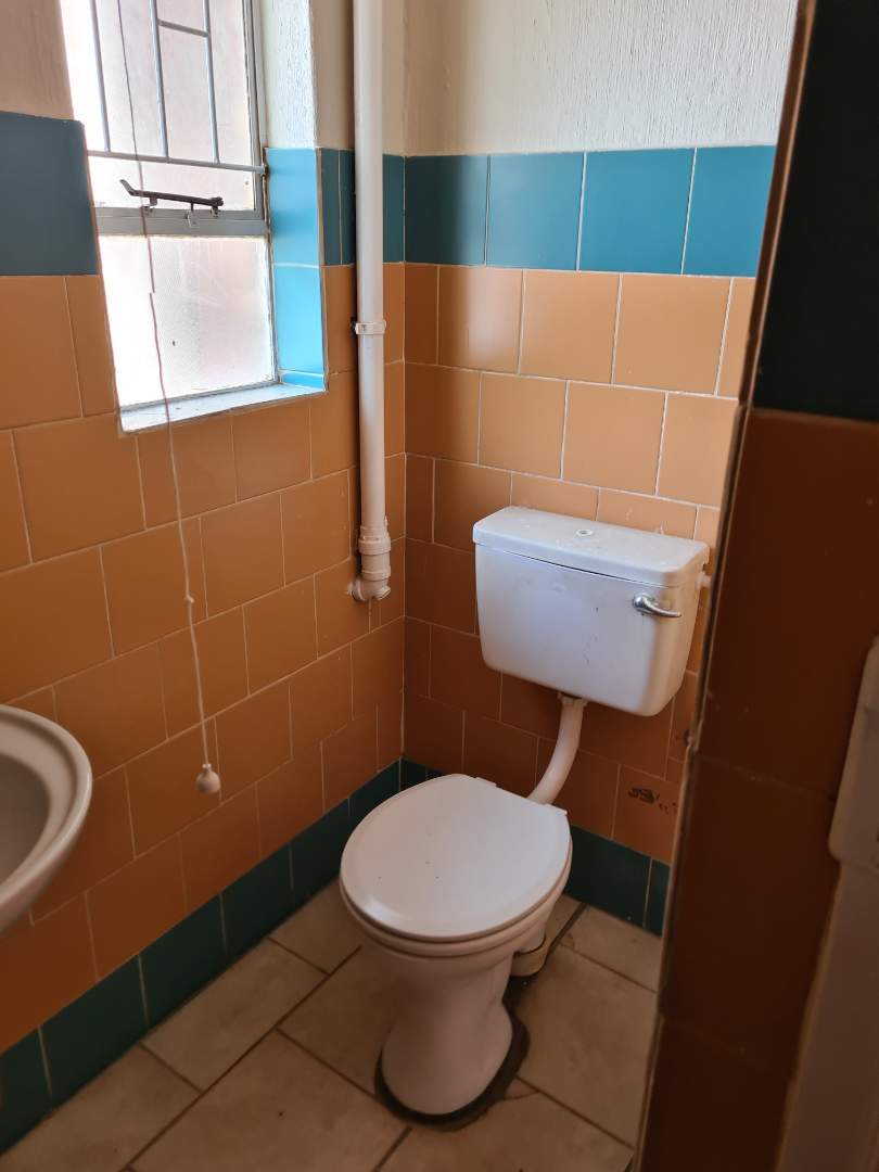 1 Bedroom Property for Sale in Silverton Gauteng