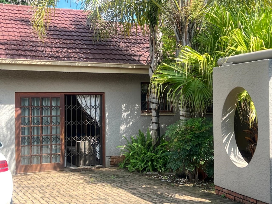 4 Bedroom Property for Sale in Brackenhurst Gauteng