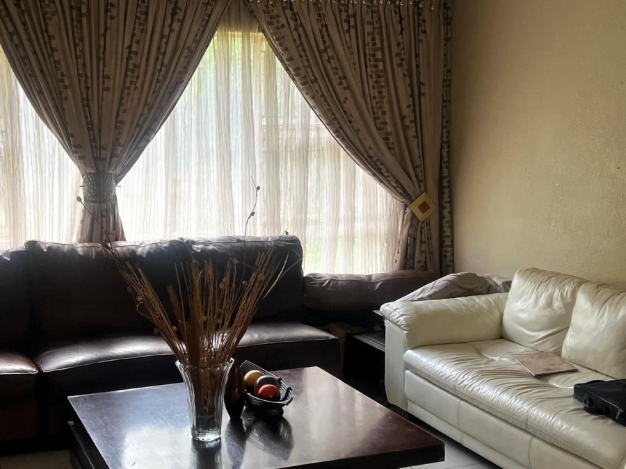 4 Bedroom Property for Sale in Brackenhurst Gauteng