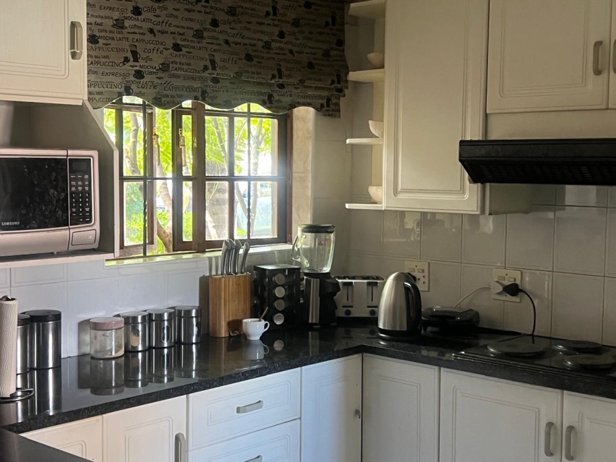 4 Bedroom Property for Sale in Brackenhurst Gauteng