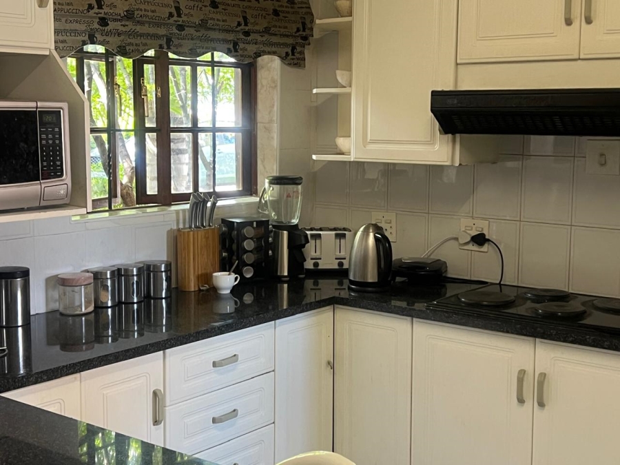 4 Bedroom Property for Sale in Brackenhurst Gauteng