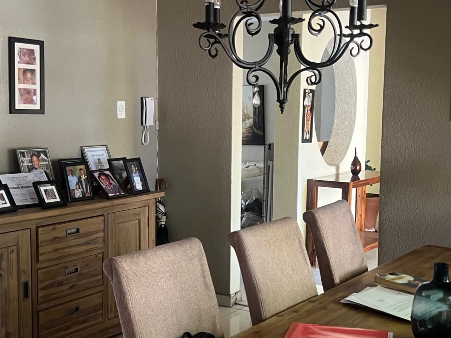 4 Bedroom Property for Sale in Brackenhurst Gauteng