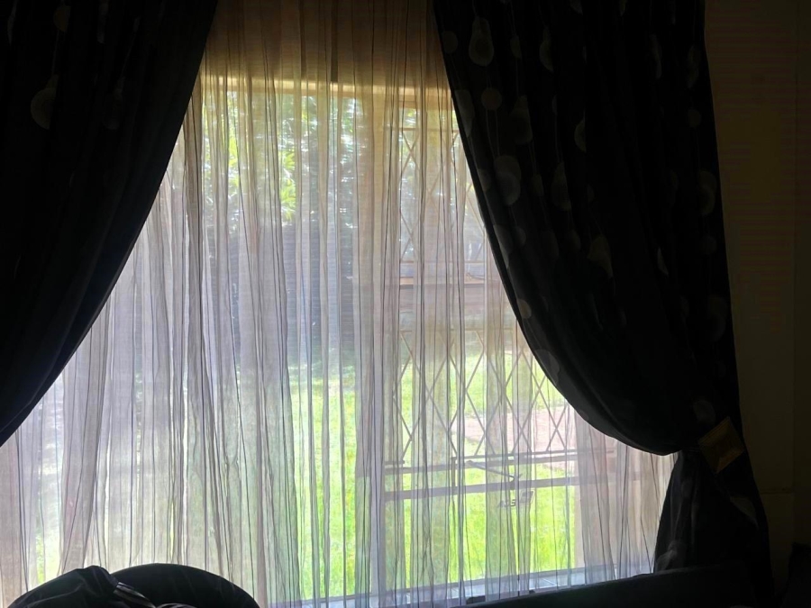 4 Bedroom Property for Sale in Brackenhurst Gauteng