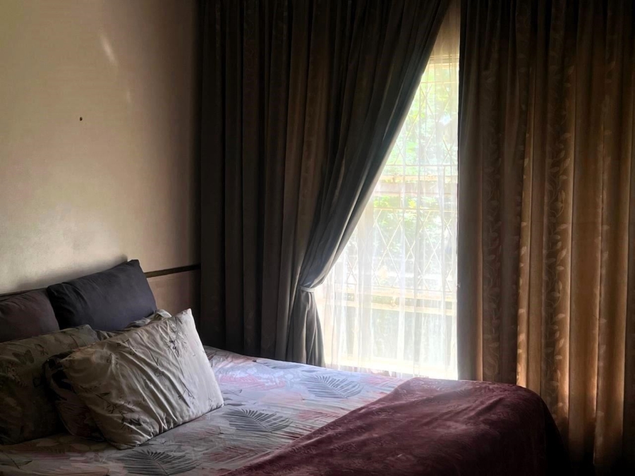 4 Bedroom Property for Sale in Brackenhurst Gauteng
