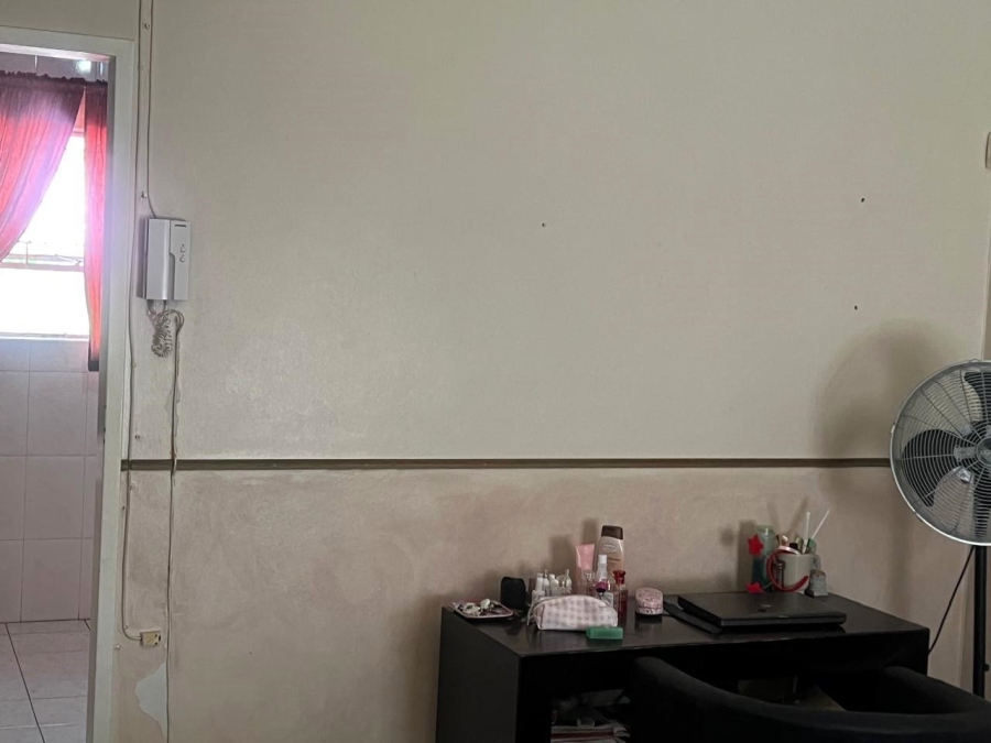 4 Bedroom Property for Sale in Brackenhurst Gauteng