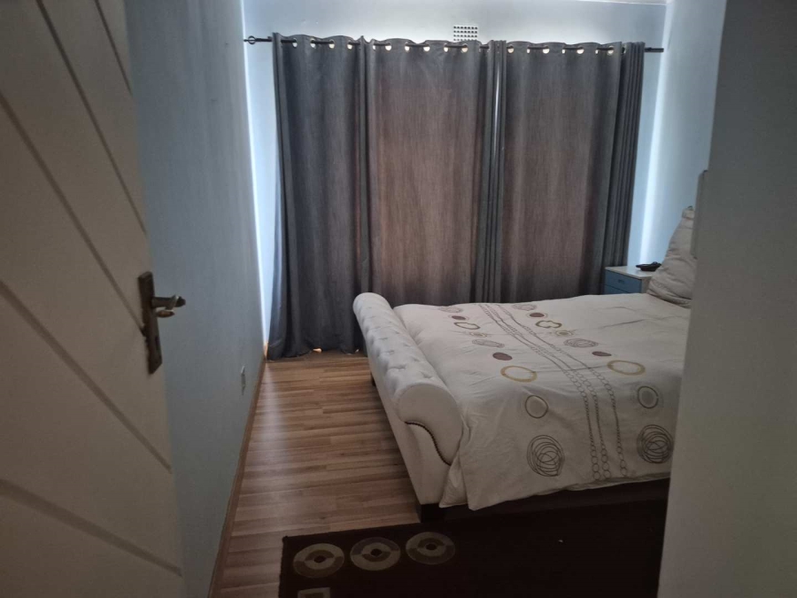 6 Bedroom Property for Sale in Winchester Hills Gauteng