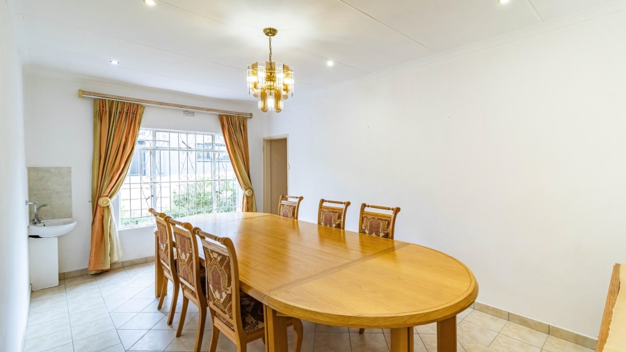 6 Bedroom Property for Sale in Winchester Hills Gauteng