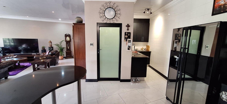 4 Bedroom Property for Sale in Elandspark Gauteng