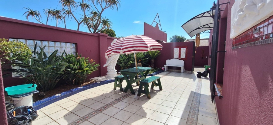 4 Bedroom Property for Sale in Elandspark Gauteng