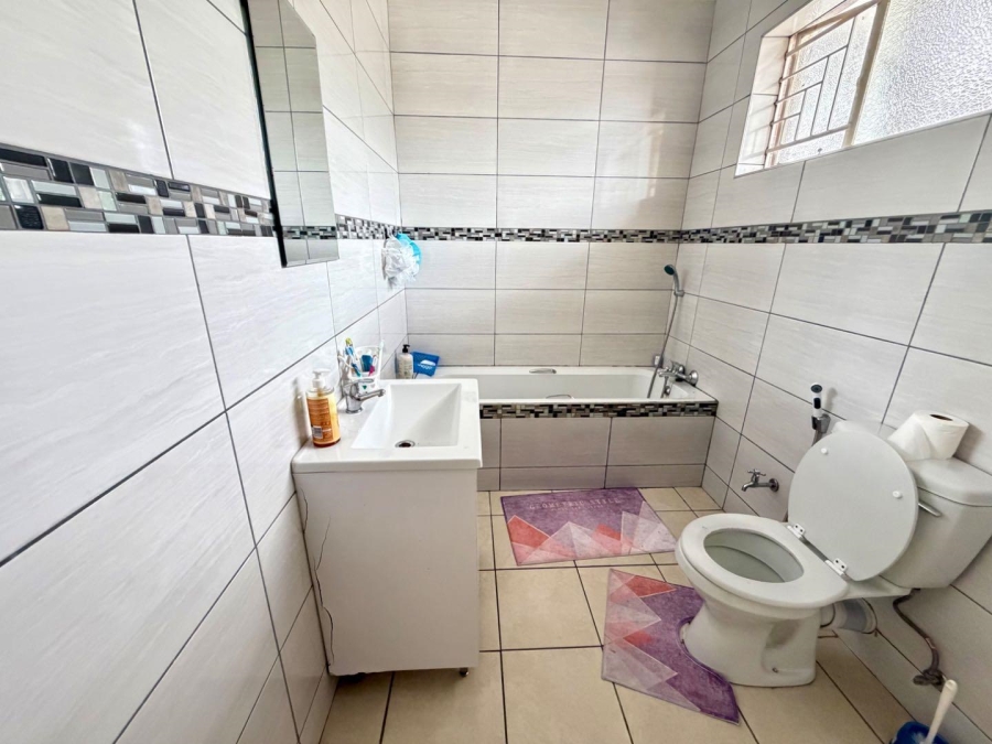 To Let 2 Bedroom Property for Rent in Benoni Central Gauteng