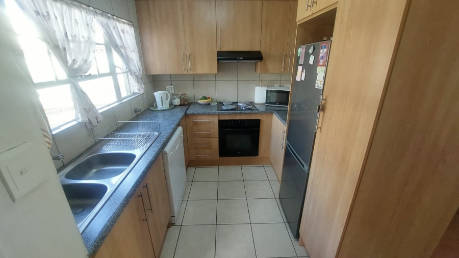 2 Bedroom Property for Sale in Meyersdal Gauteng