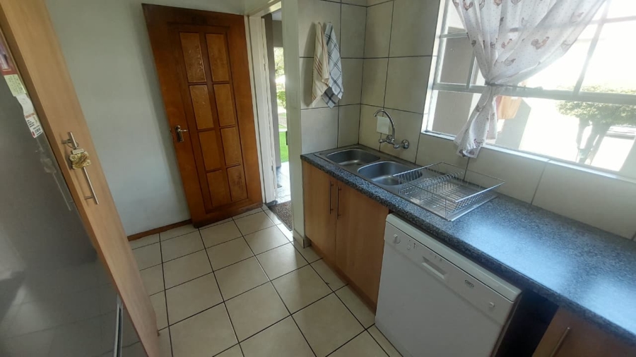 2 Bedroom Property for Sale in Meyersdal Gauteng