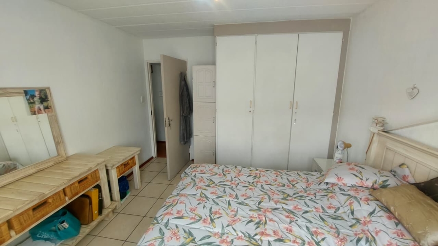 2 Bedroom Property for Sale in Meyersdal Gauteng