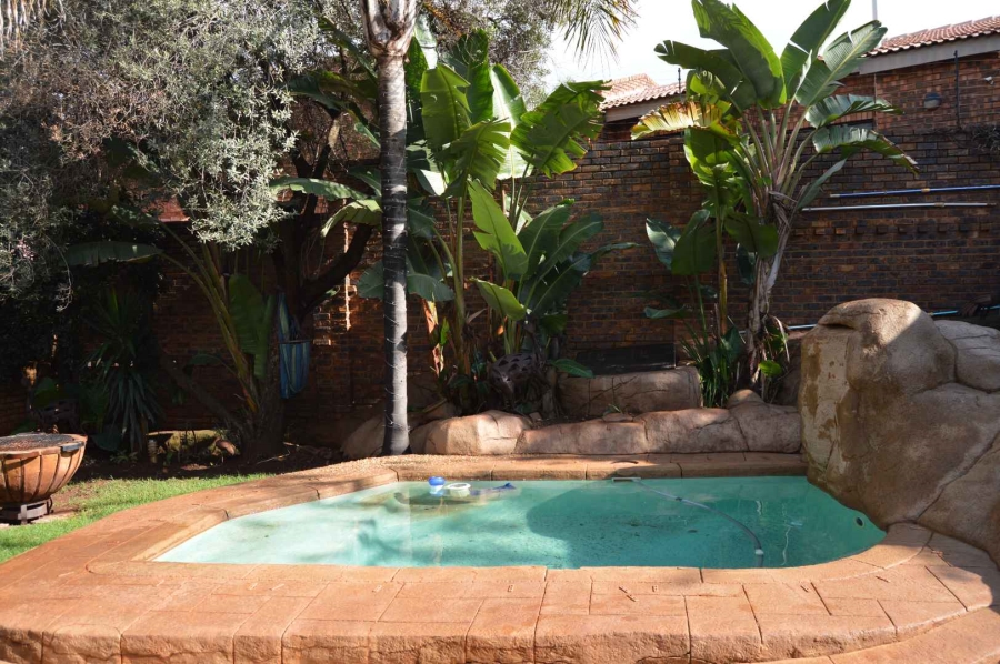 4 Bedroom Property for Sale in Meyersdal Gauteng