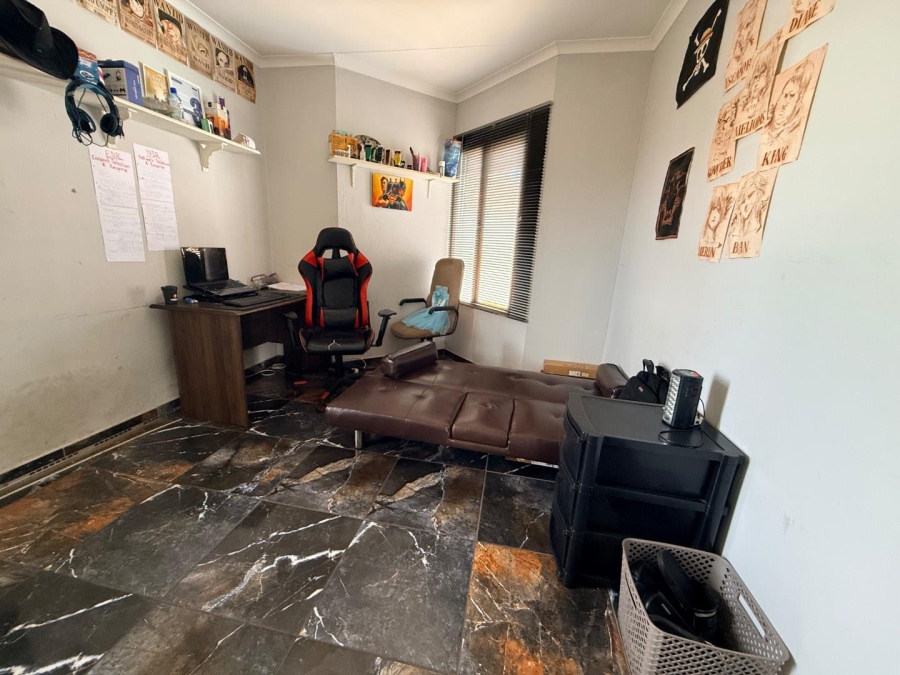 2 Bedroom Property for Sale in Northwold Gauteng