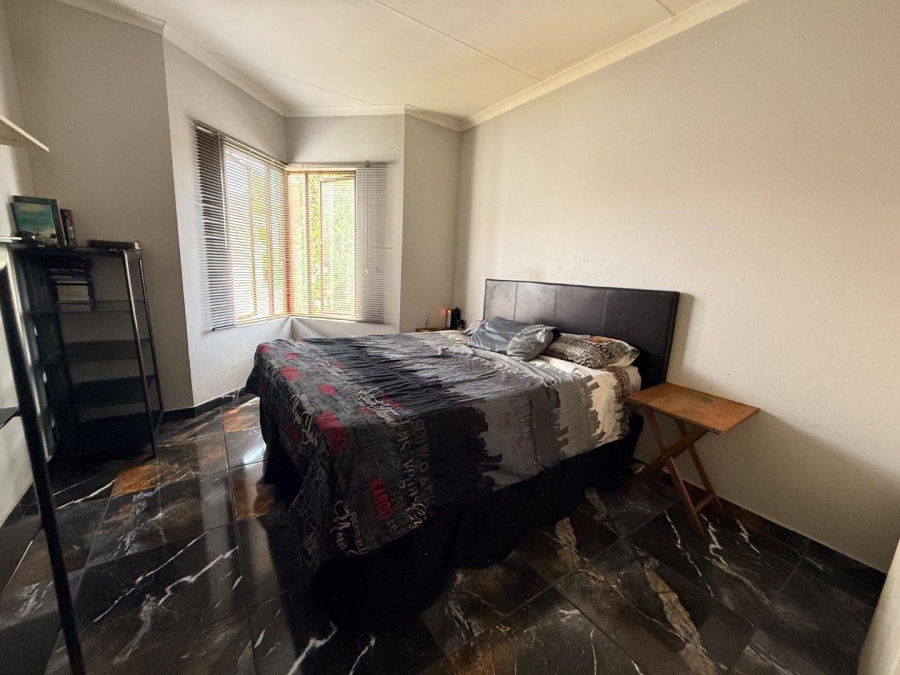 2 Bedroom Property for Sale in Northwold Gauteng