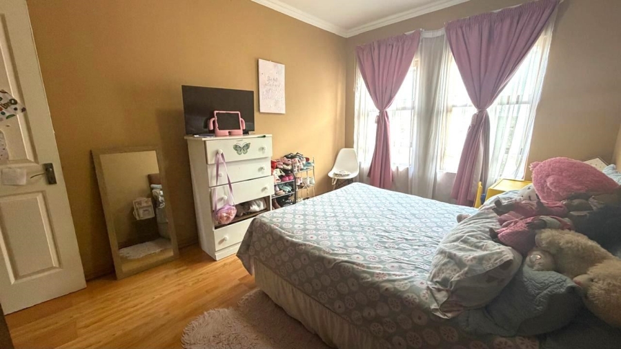 3 Bedroom Property for Sale in Kosmosdal Gauteng