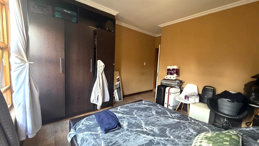 3 Bedroom Property for Sale in Kosmosdal Gauteng