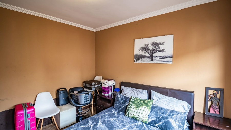 4 Bedroom Property for Sale in Kosmosdal Gauteng
