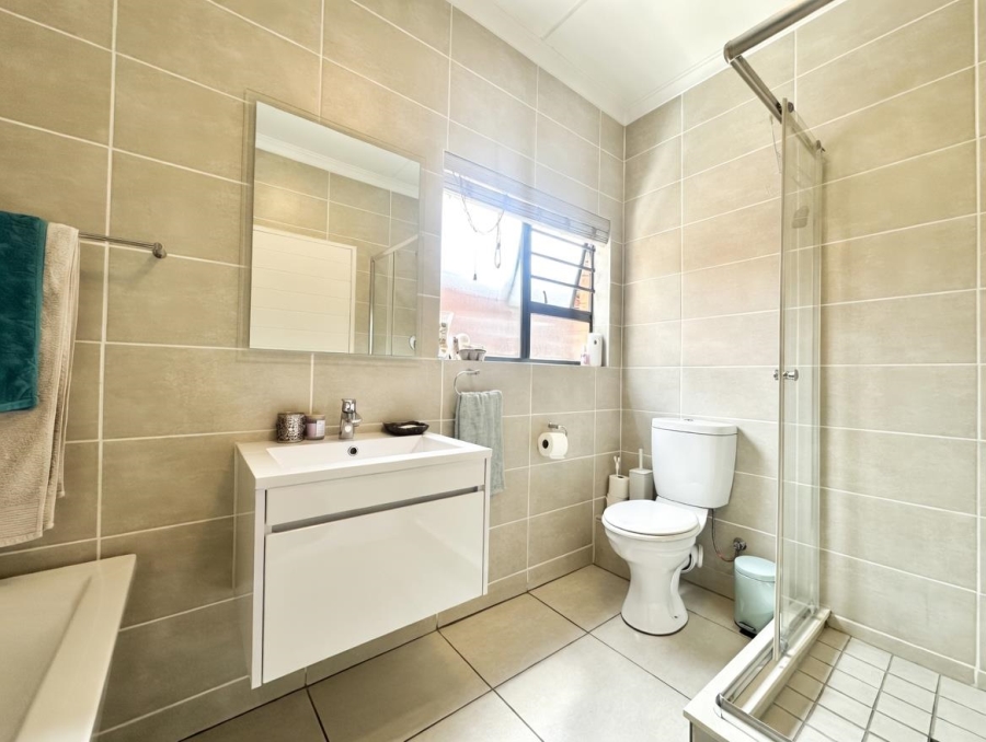 3 Bedroom Property for Sale in Linbro Park Gauteng