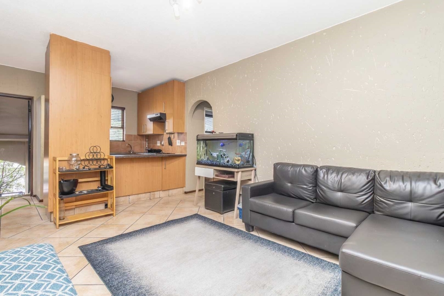 1 Bedroom Property for Sale in Lonehill Gauteng