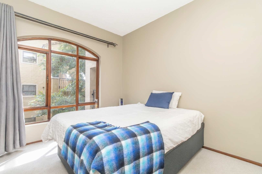 1 Bedroom Property for Sale in Lonehill Gauteng