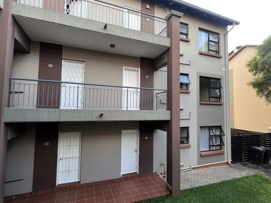 2 Bedroom Property for Sale in Noordhang Gauteng