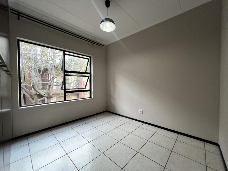 2 Bedroom Property for Sale in Noordhang Gauteng