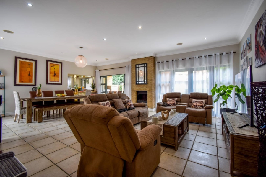 4 Bedroom Property for Sale in Muckleneuk Gauteng