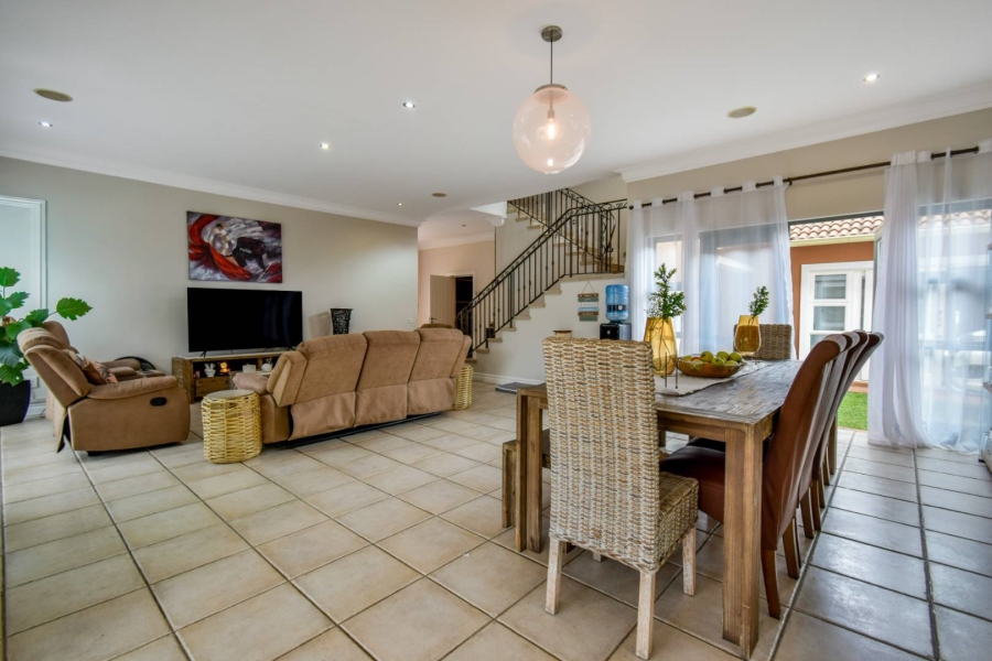 4 Bedroom Property for Sale in Muckleneuk Gauteng