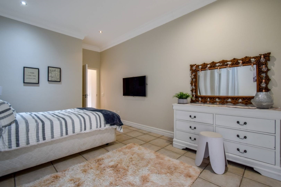 4 Bedroom Property for Sale in Muckleneuk Gauteng