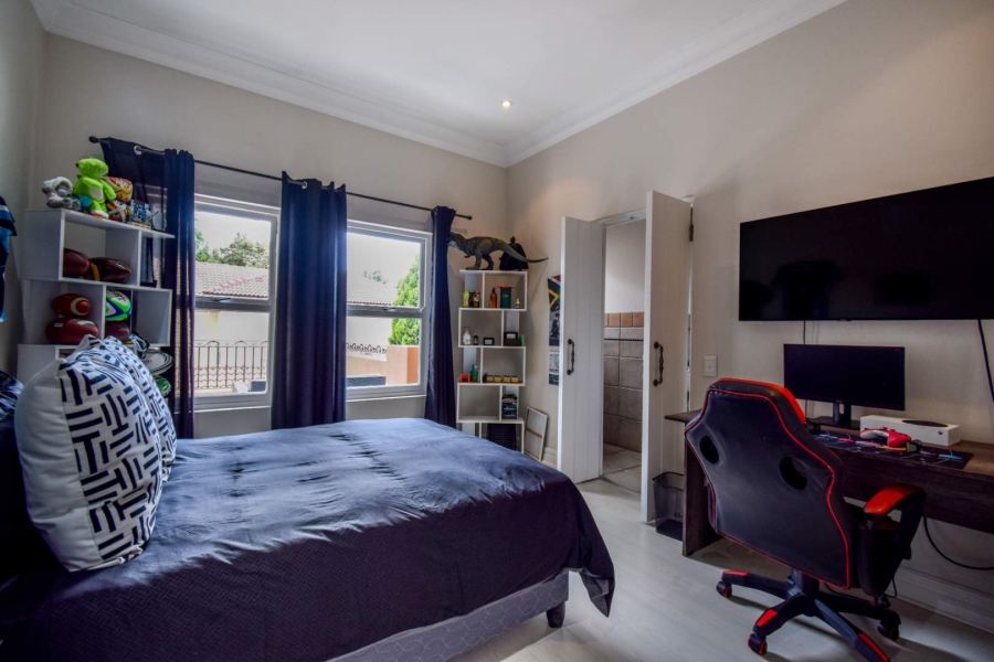 4 Bedroom Property for Sale in Muckleneuk Gauteng