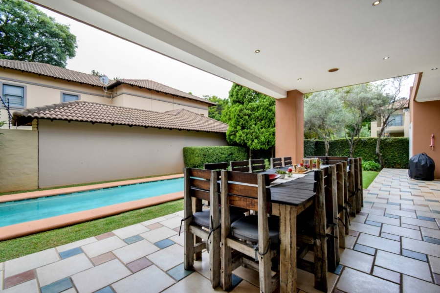 4 Bedroom Property for Sale in Muckleneuk Gauteng