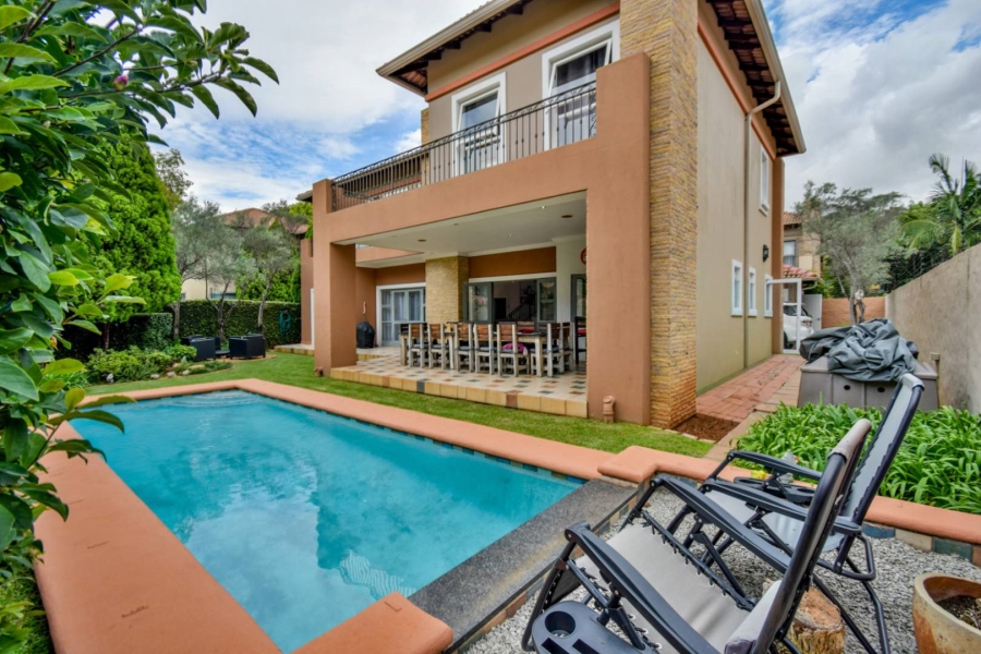 4 Bedroom Property for Sale in Muckleneuk Gauteng