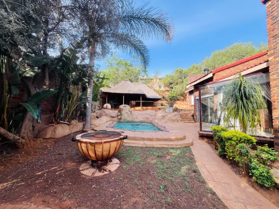 4 Bedroom Property for Sale in Meyersdal Gauteng
