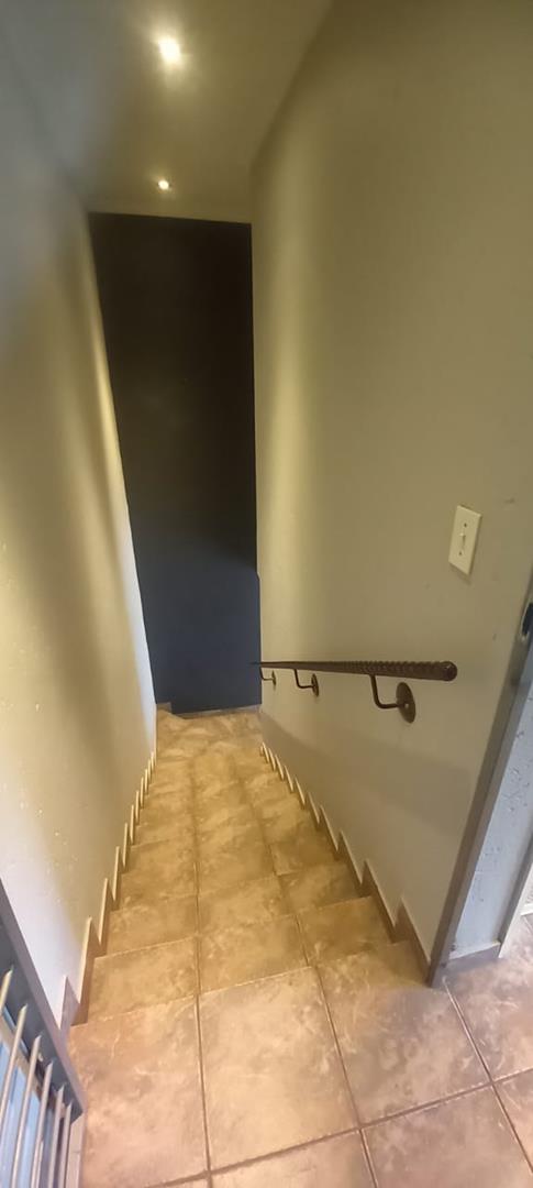 To Let 2 Bedroom Property for Rent in Brackenhurst Gauteng