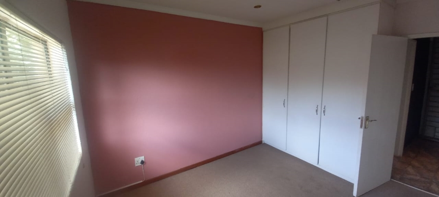 To Let 2 Bedroom Property for Rent in Brackenhurst Gauteng