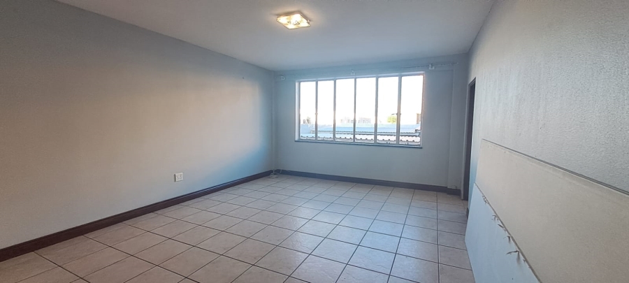 To Let 3 Bedroom Property for Rent in New Redruth Gauteng