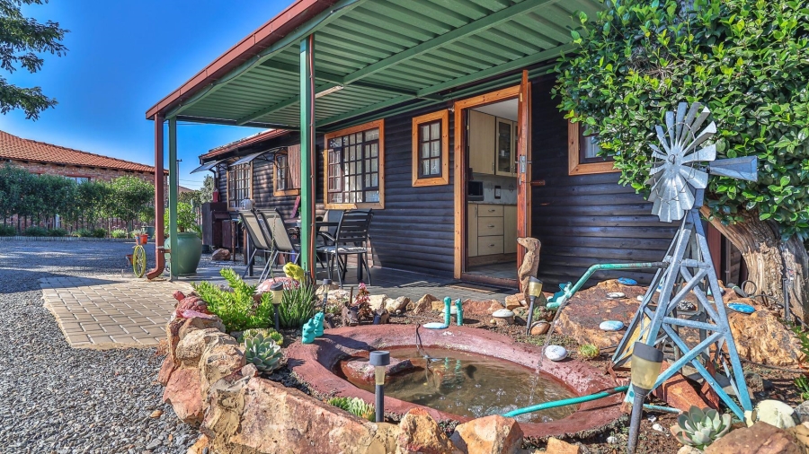 3 Bedroom Property for Sale in Vaaloewer Gauteng