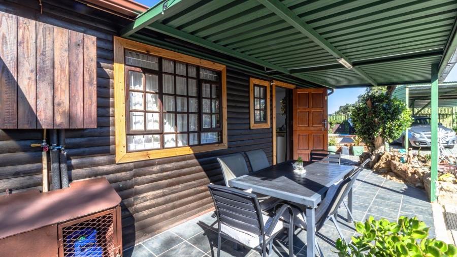 3 Bedroom Property for Sale in Vaaloewer Gauteng