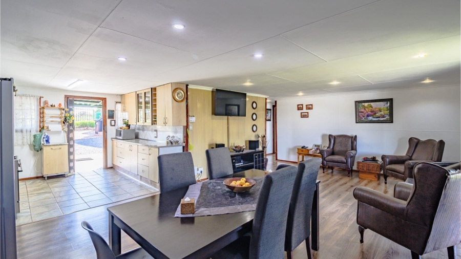 3 Bedroom Property for Sale in Vaaloewer Gauteng