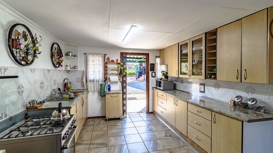 3 Bedroom Property for Sale in Vaaloewer Gauteng