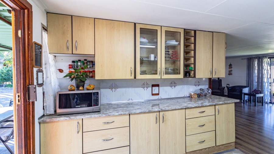 3 Bedroom Property for Sale in Vaaloewer Gauteng