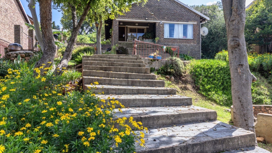 3 Bedroom Property for Sale in Vaaloewer Gauteng