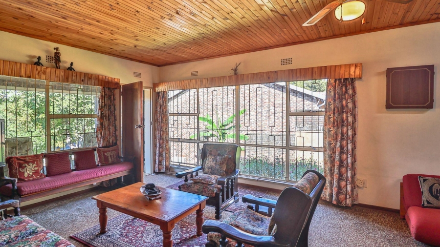 3 Bedroom Property for Sale in Vaaloewer Gauteng