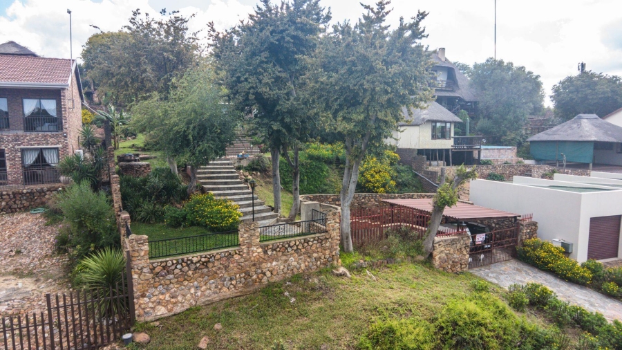 3 Bedroom Property for Sale in Vaaloewer Gauteng