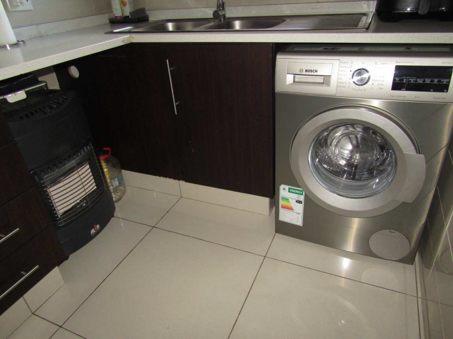 2 Bedroom Property for Sale in Ravenswood Gauteng